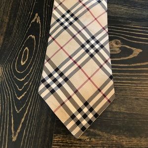 Men’s Burberry Tie